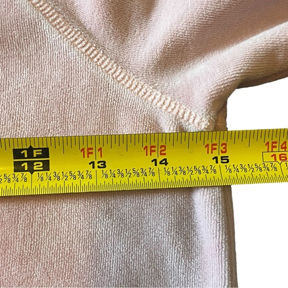 Girls size 8 Roxy crewneck. Super cute pale pink with a palm tree on the front - Picture 4 of 5